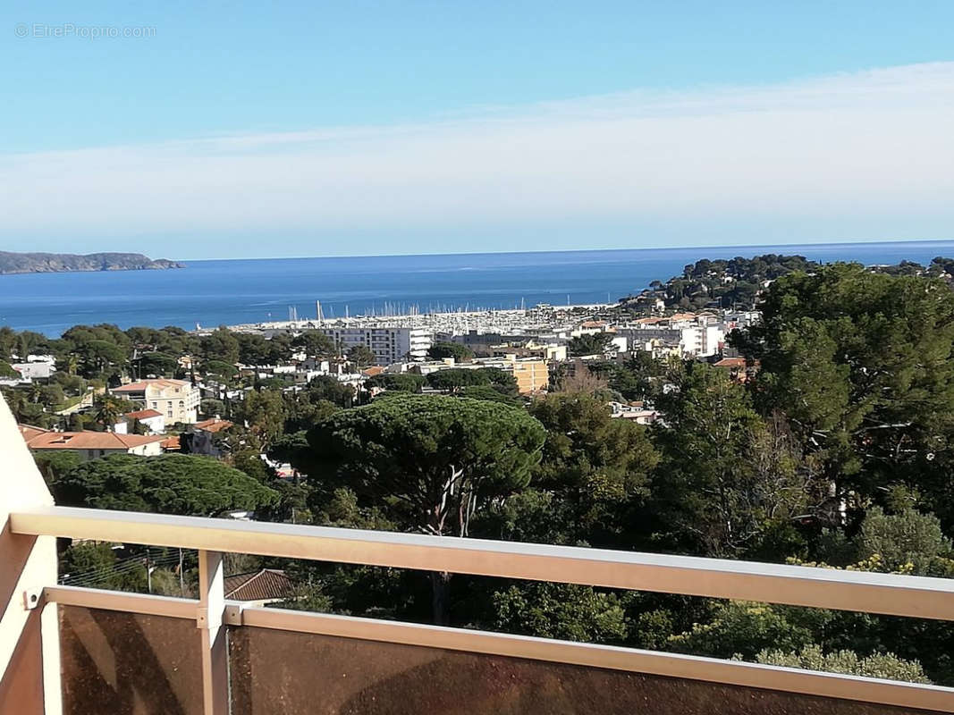 Appartement à CAVALAIRE-SUR-MER