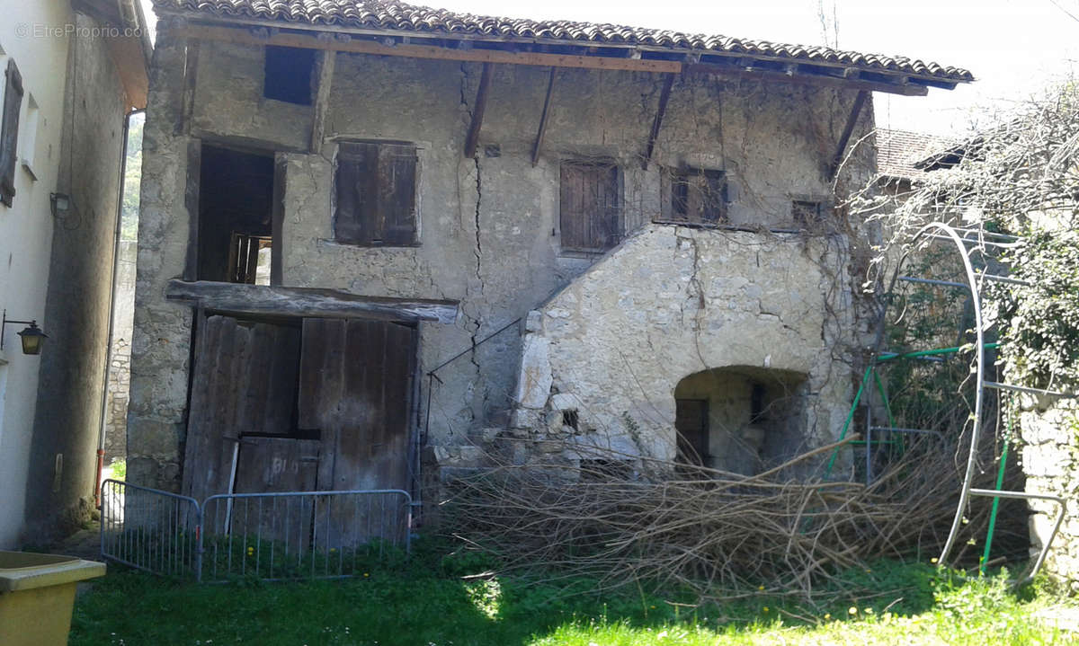 Autre à CHAPAREILLAN