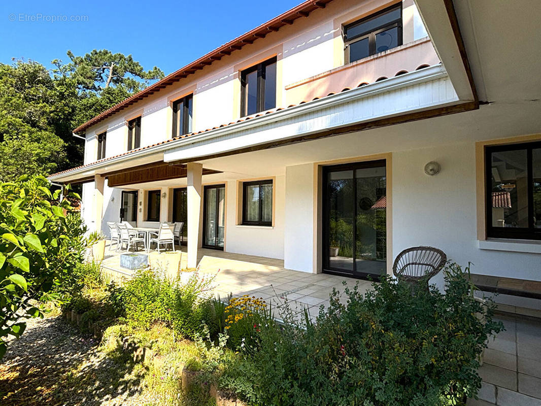 Maison à SAINT-PALAIS-SUR-MER