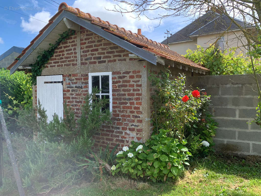 Maison à POTIGNY