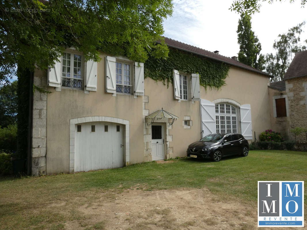 Maison à MONTIGNY