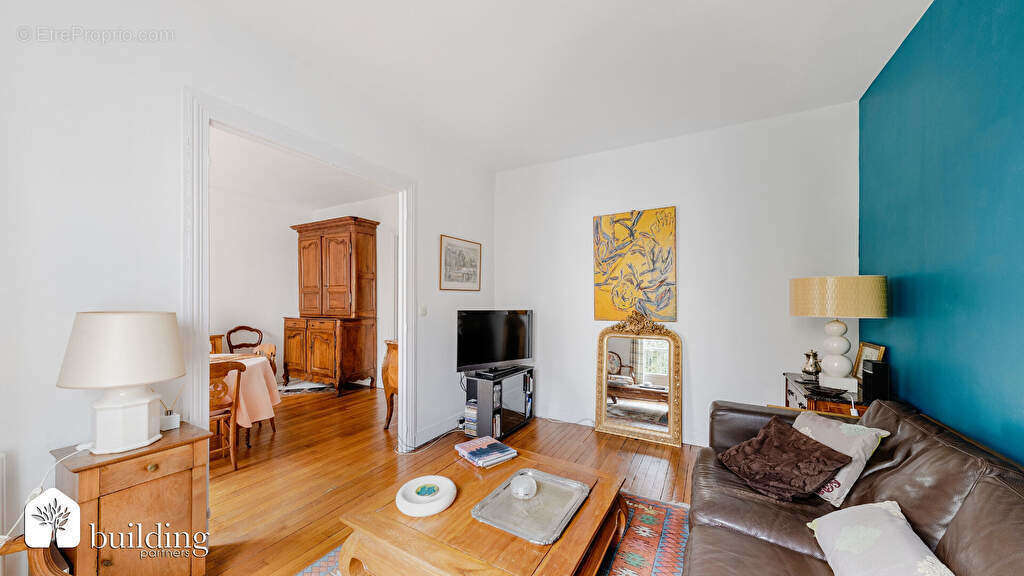 Appartement à LEVALLOIS-PERRET