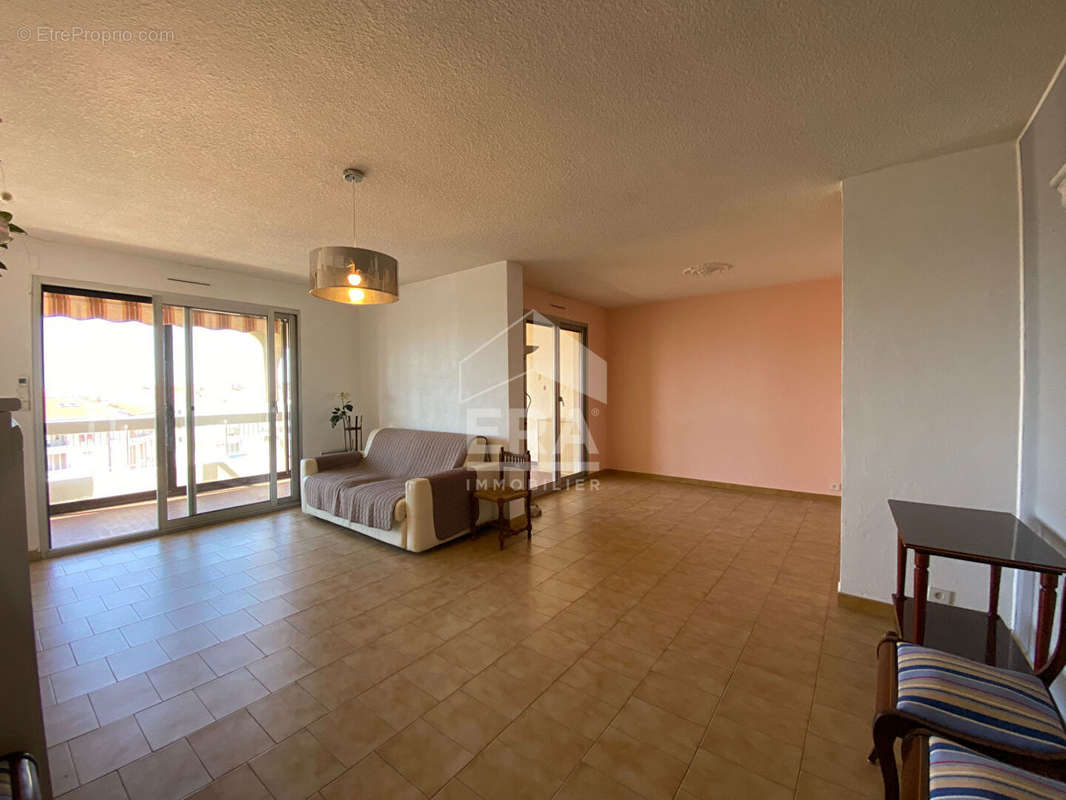 Appartement à FREJUS