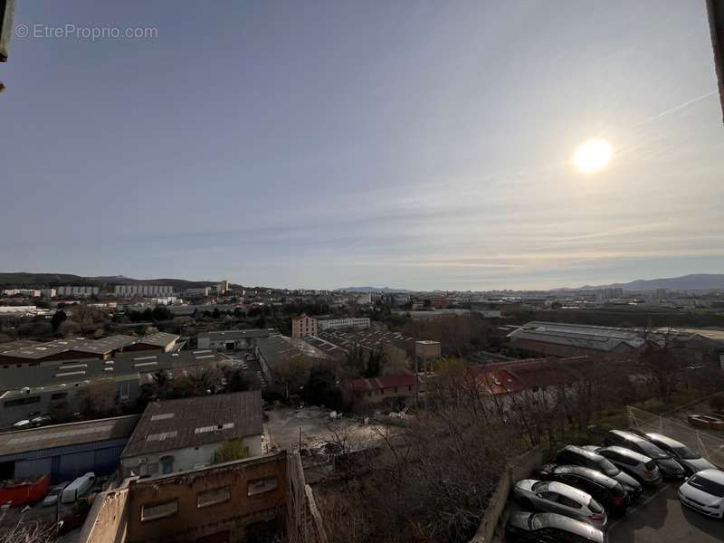 Appartement à MARSEILLE-15E