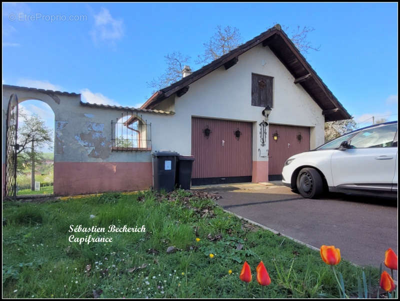 Maison à BINING