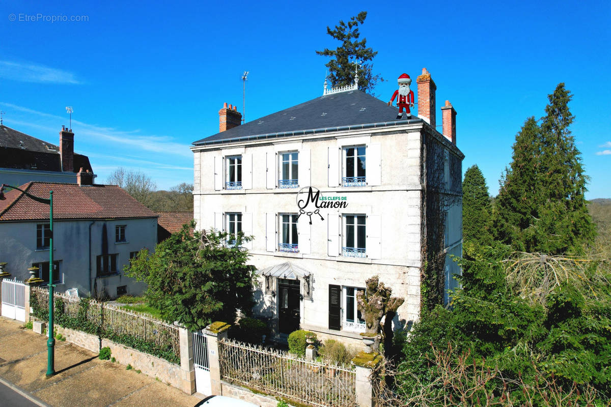 Maison à BESSINES-SUR-GARTEMPE