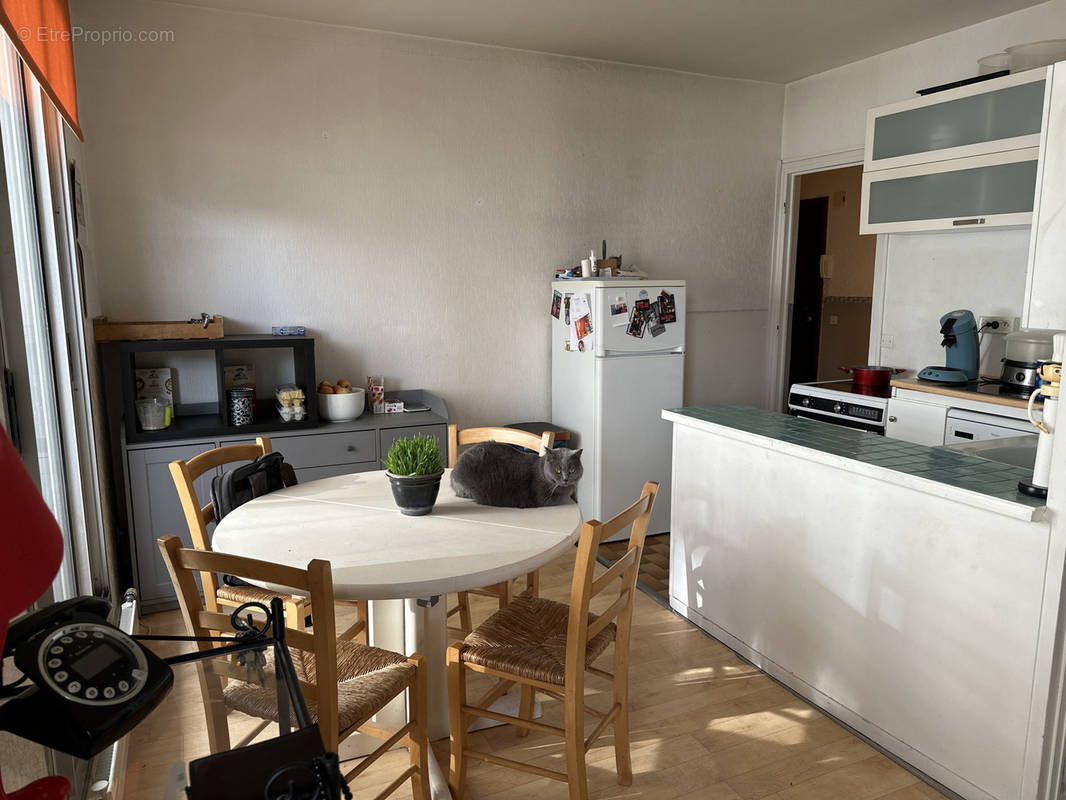 Appartement à SAINT-ETIENNE