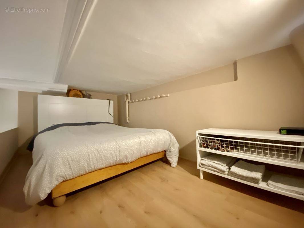 Appartement à PARIS-6E