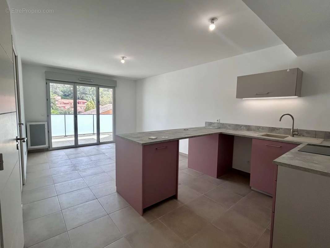 Appartement à MOUGINS