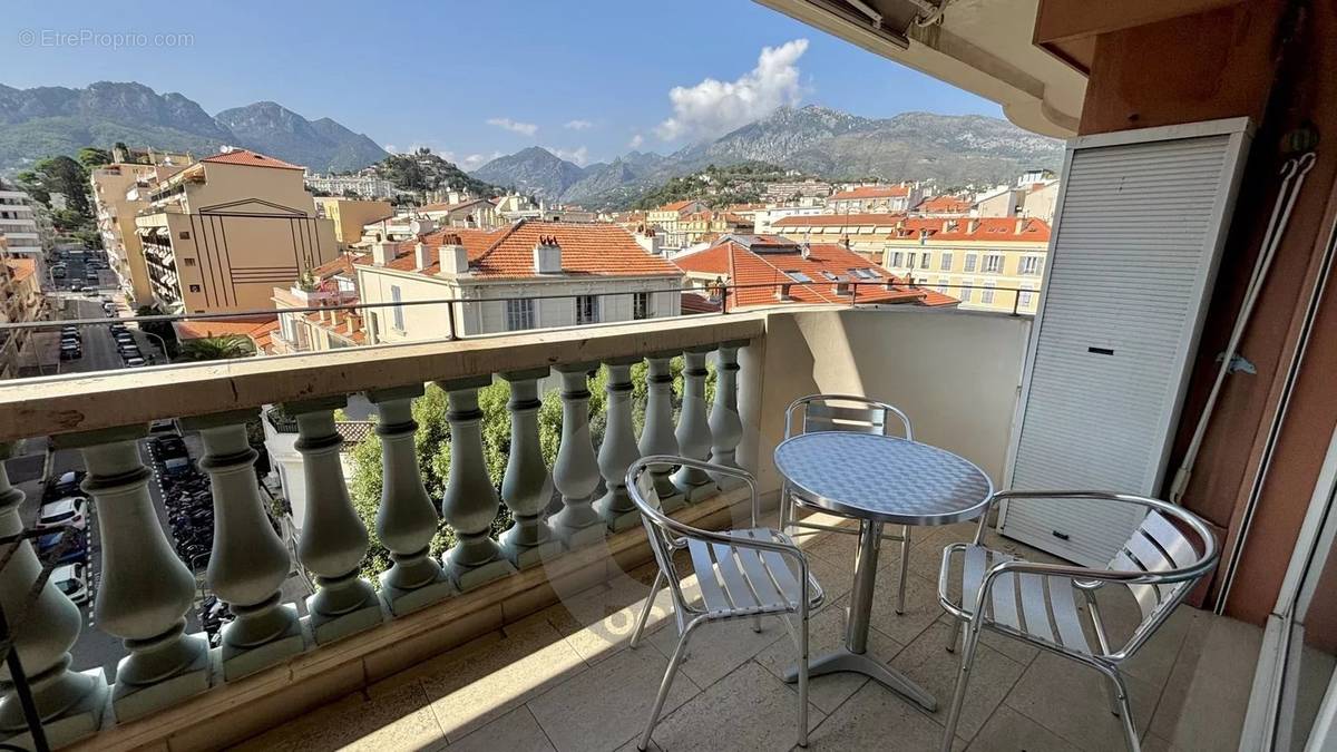 Appartement à MENTON