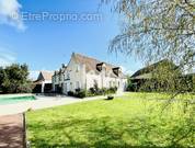 Maison à FERRIERES-EN-GATINAIS