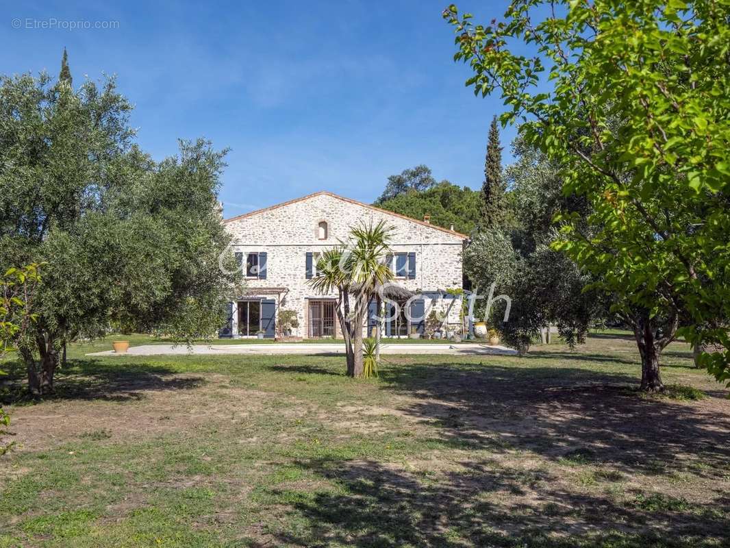 Maison à ILLE-SUR-TET