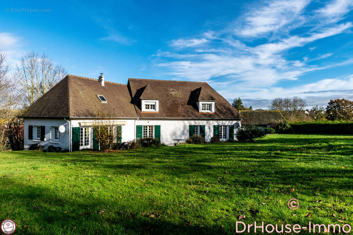 Maison à BRETTEVILLE-SUR-LAIZE