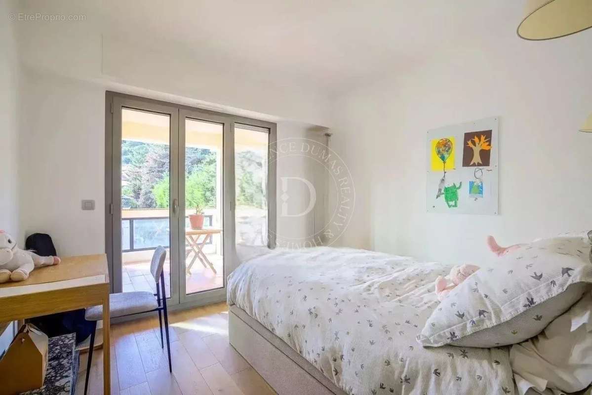 Appartement à BEAULIEU-SUR-MER