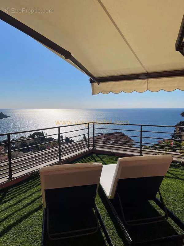 Appartement à ROQUEBRUNE-CAP-MARTIN