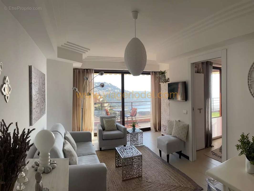 Appartement à ROQUEBRUNE-CAP-MARTIN