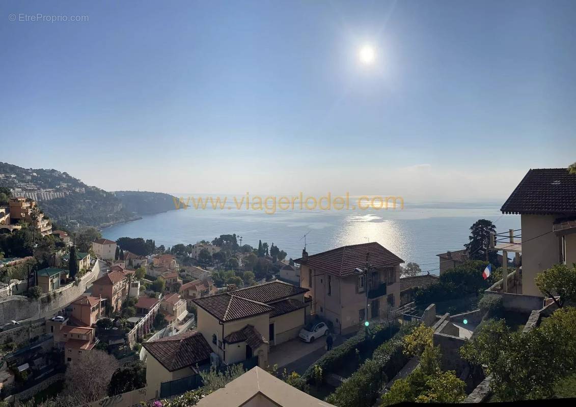 Appartement à ROQUEBRUNE-CAP-MARTIN