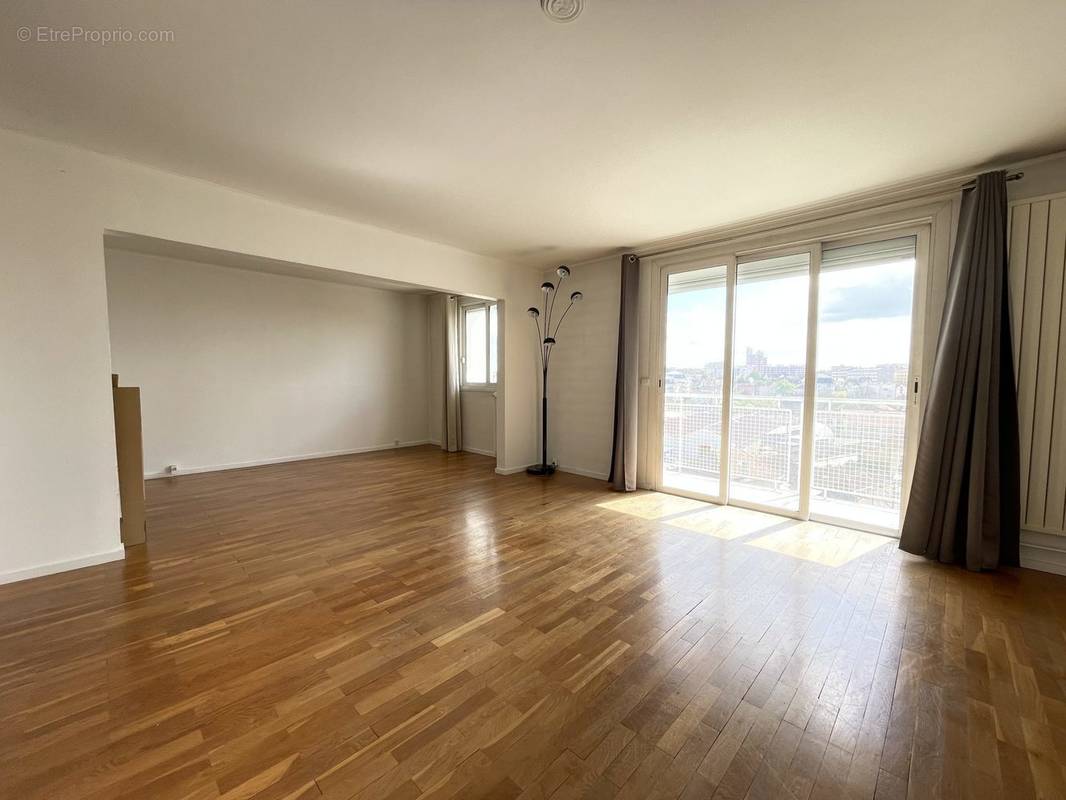 Appartement à SAINT-ANDRE-LES-VERGERS