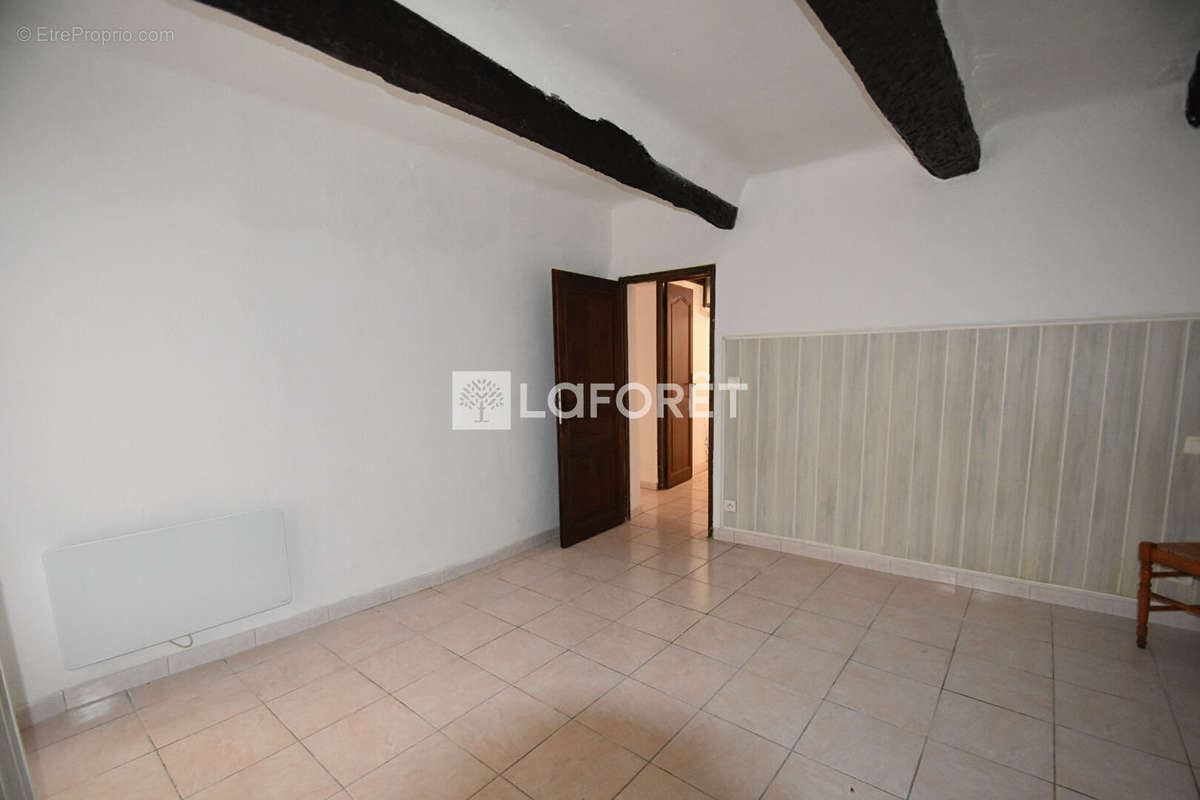 Appartement à FAYENCE