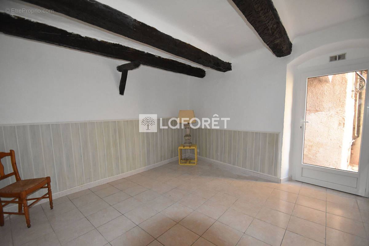 Appartement à FAYENCE