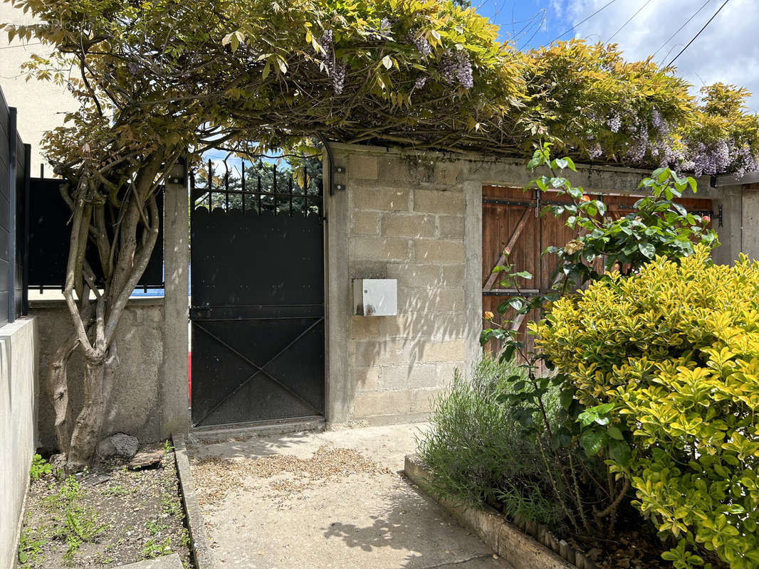 Maison à NEUILLY-PLAISANCE