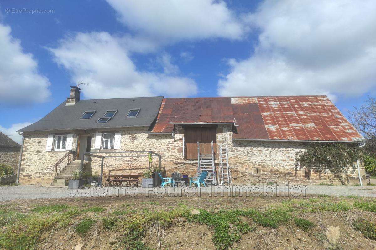 Maison à SAINT-HILAIRE-FOISSAC