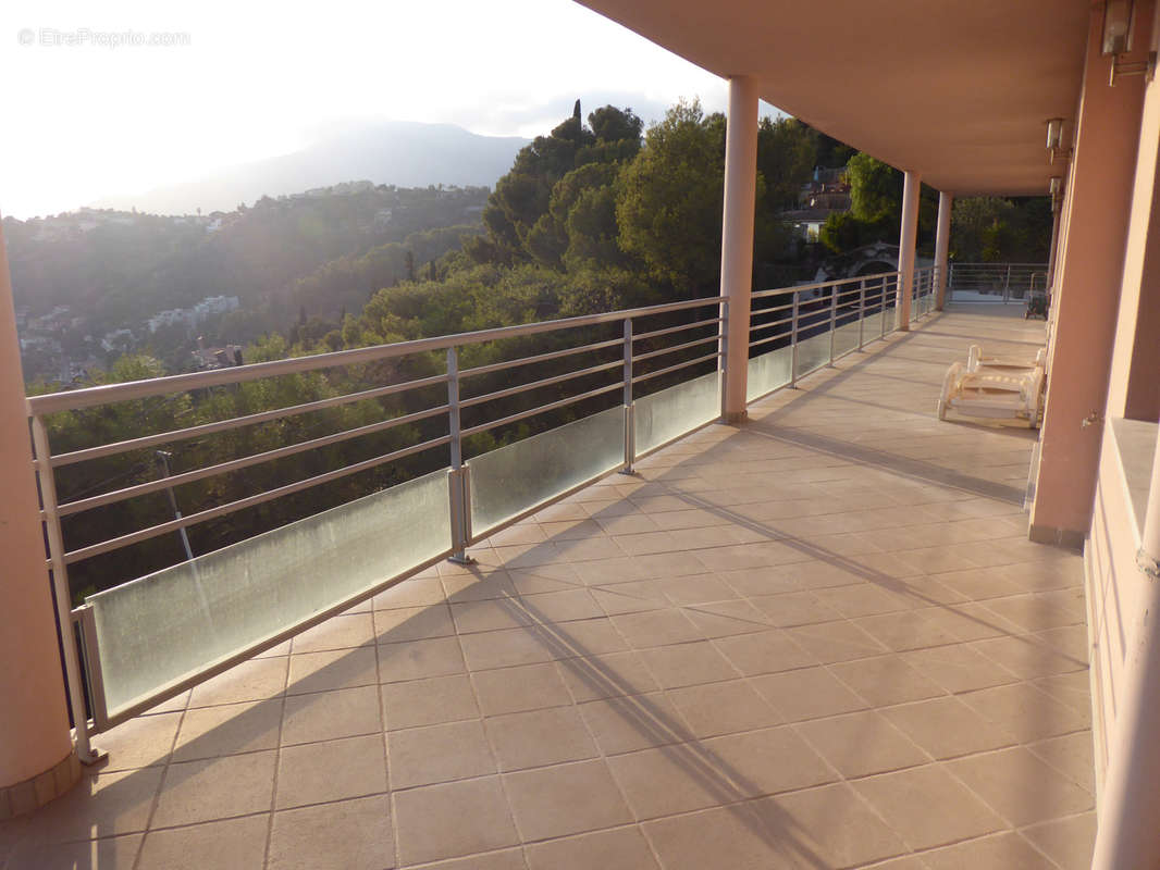 Maison à MENTON