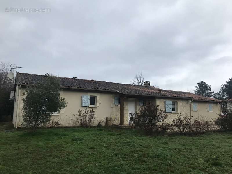 Maison à SAINT-JEAN-D&#039;EYRAUD