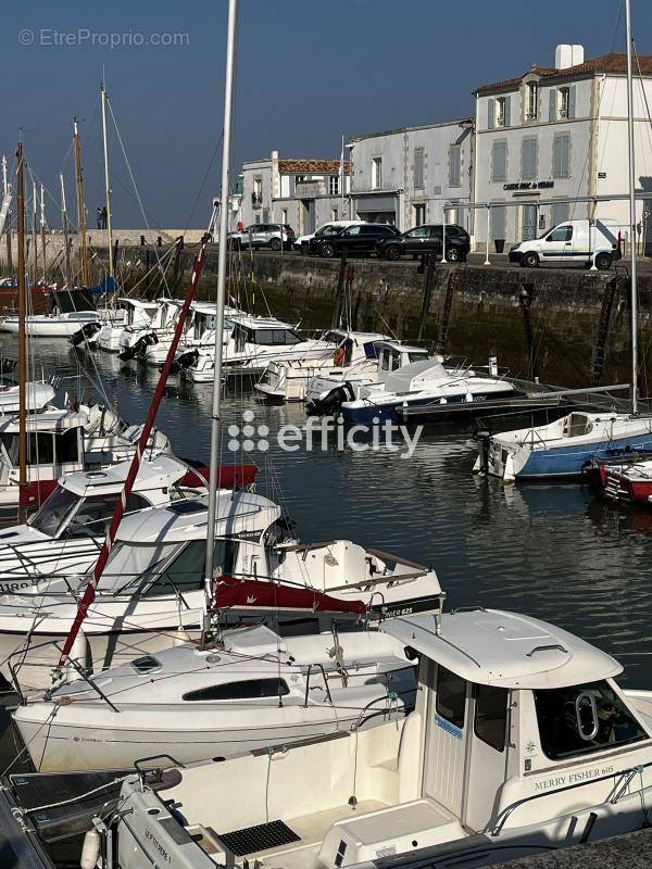 Maison à LA FLOTTE