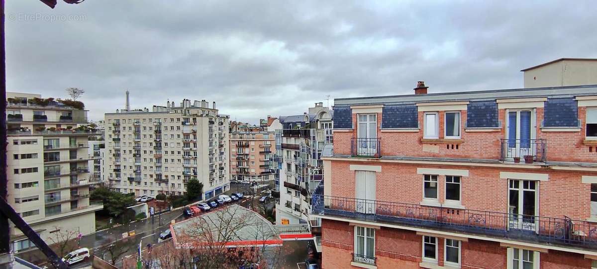 Appartement à PARIS-15E