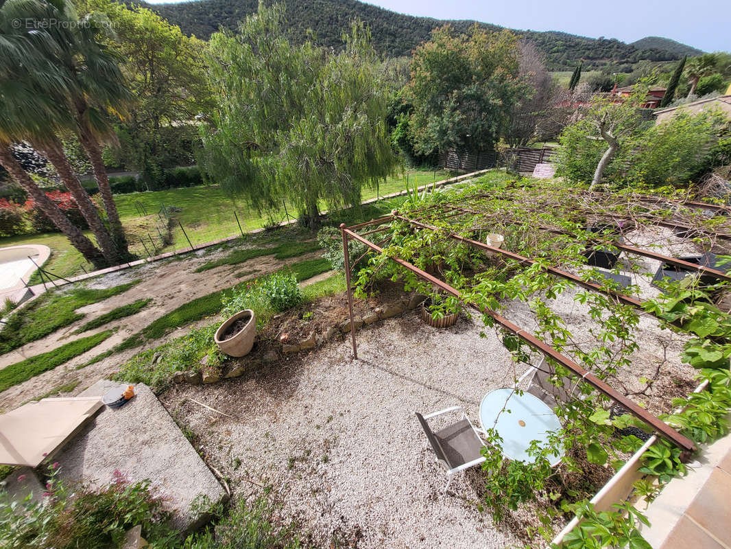 Maison à HYERES