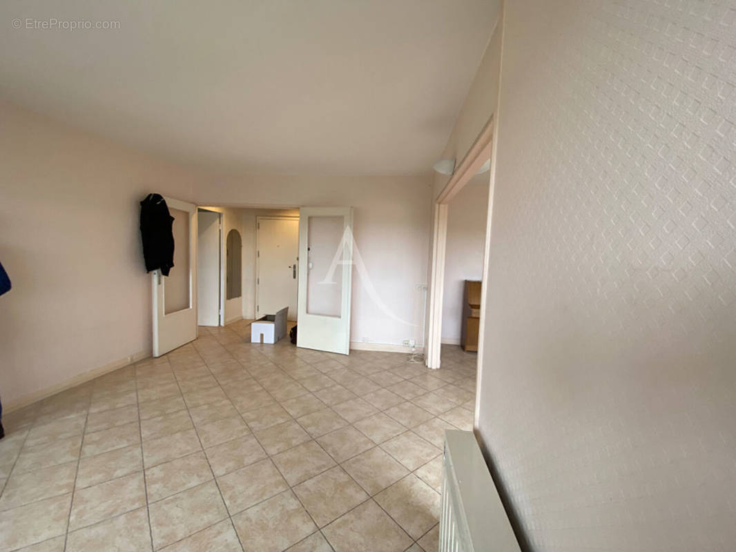 Appartement à CHELLES