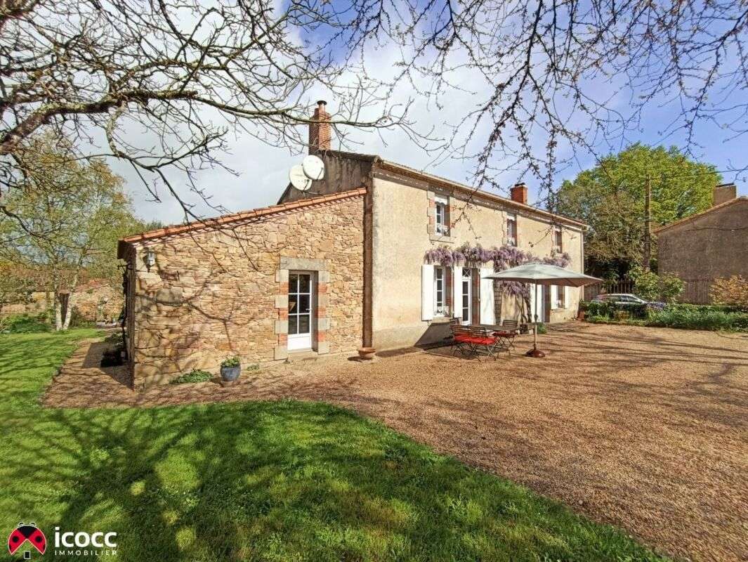 Maison à LE TABLIER