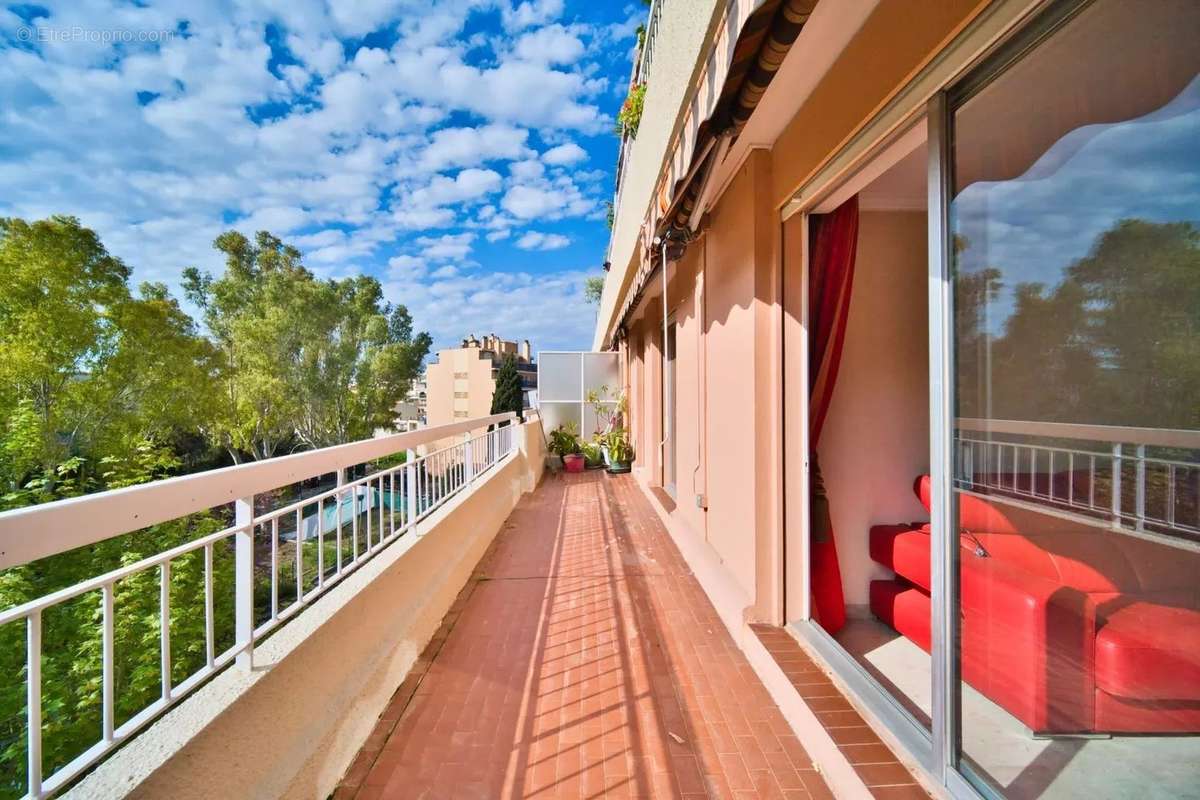 Appartement à NICE