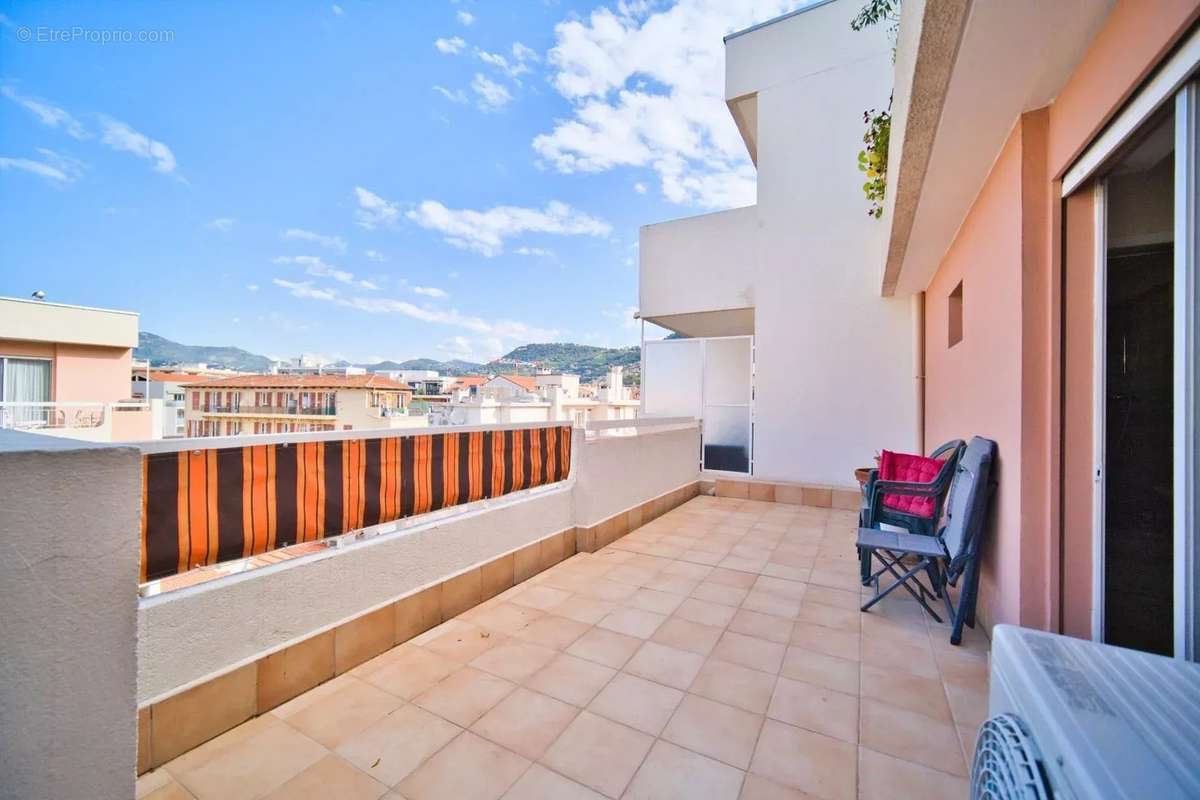 Appartement à NICE