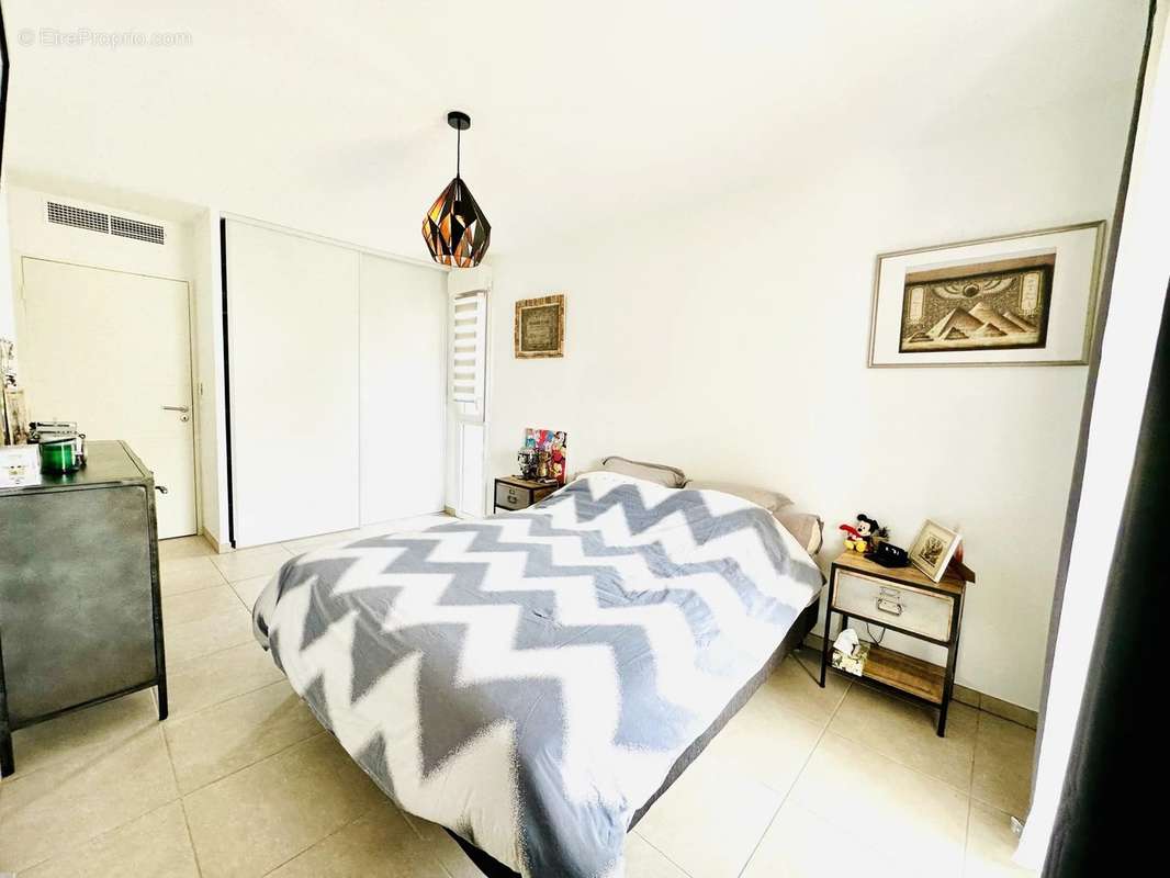 Appartement à VILLENEUVE-LOUBET