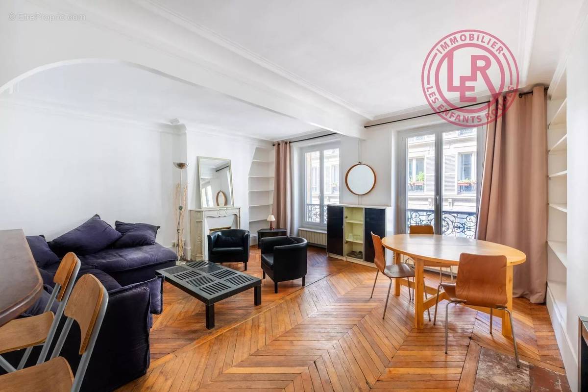 Appartement à PARIS-4E