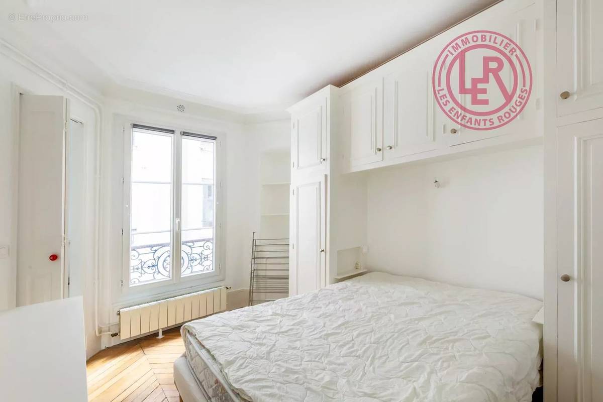 Appartement à PARIS-4E