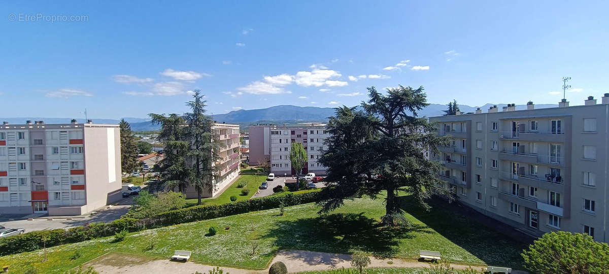 Appartement à ROMANS-SUR-ISERE