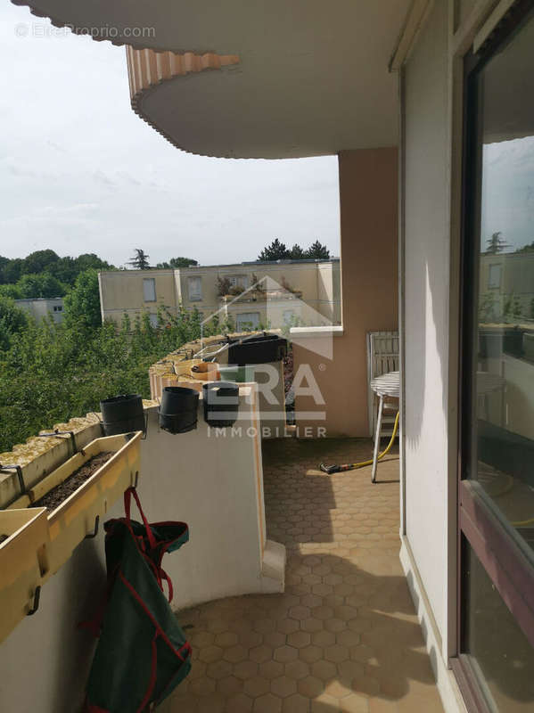 Appartement à MONTIGNY-LE-BRETONNEUX