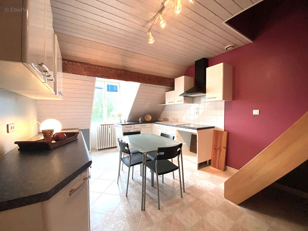 Appartement à LONS-LE-SAUNIER