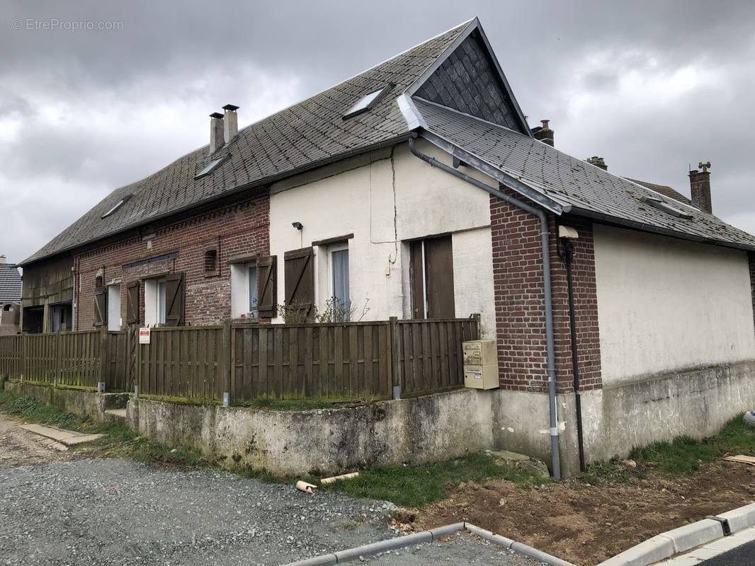 Maison à SAINT-LAURENT-EN-CAUX