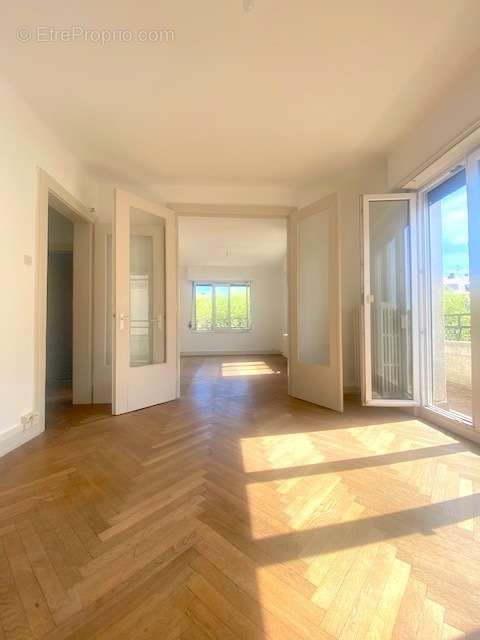 Salon/séjour  - Appartement à STRASBOURG