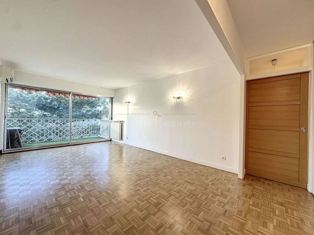 Appartement à MARSEILLE-12E