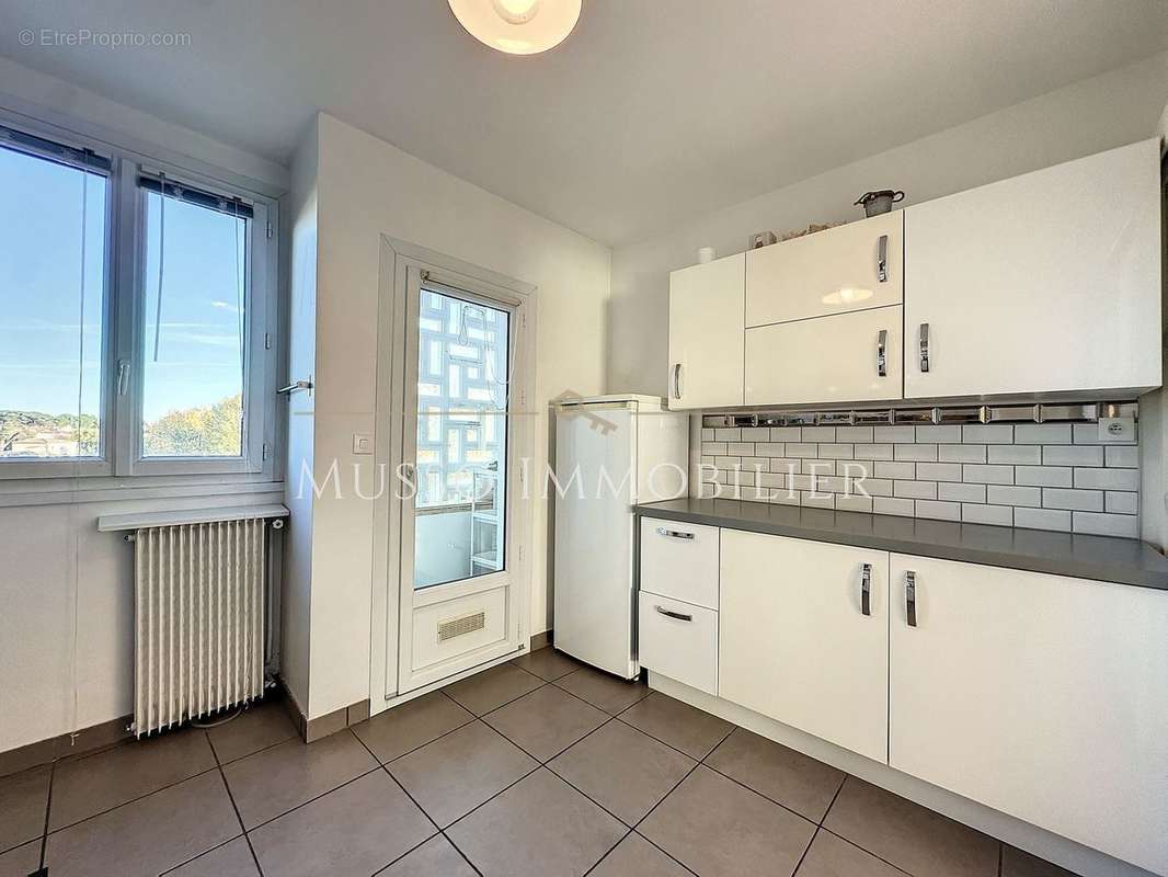 Appartement à MARSEILLE-12E