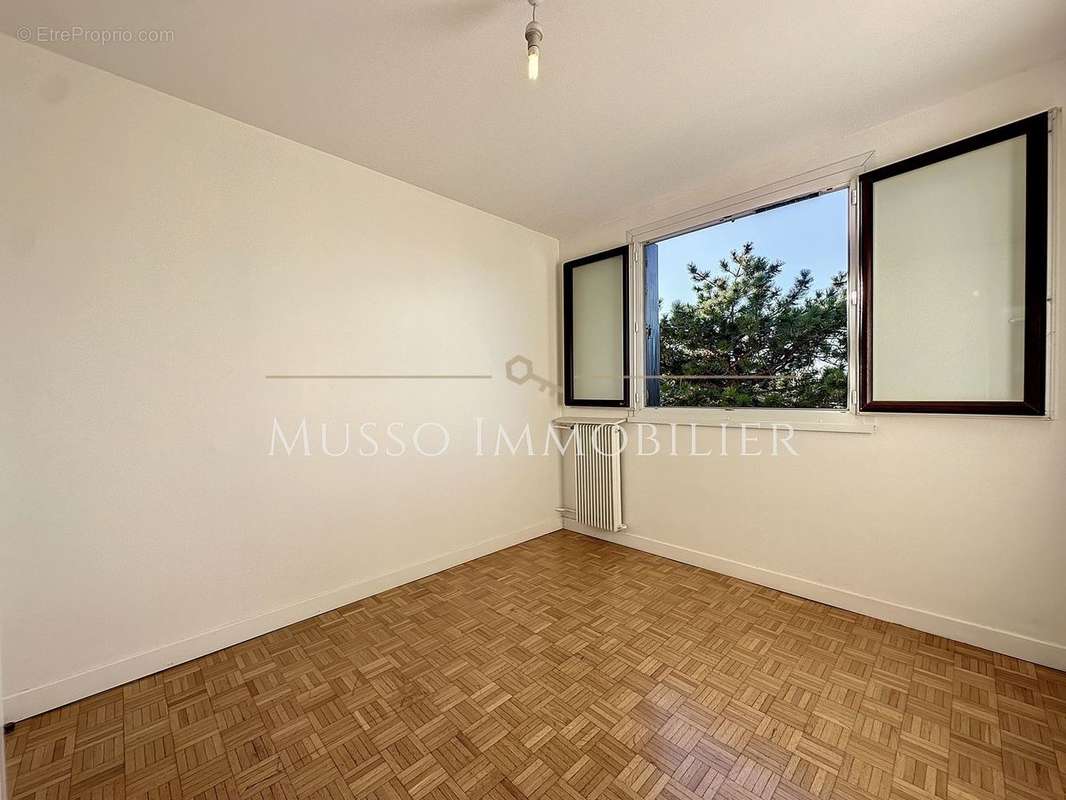 Appartement à MARSEILLE-12E