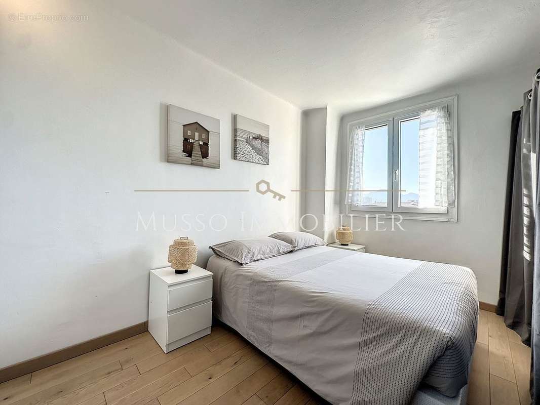 Appartement à MARSEILLE-9E