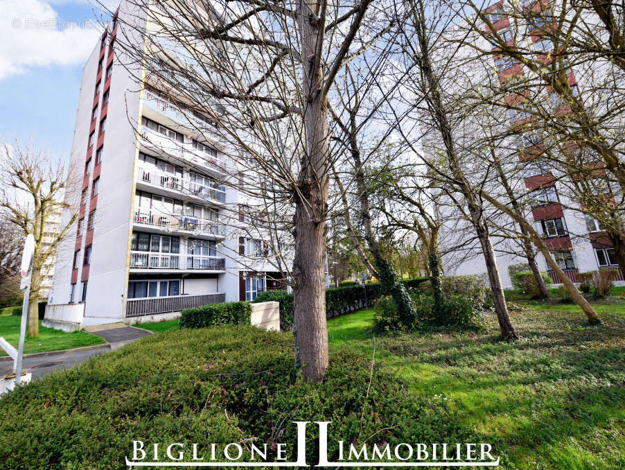 Appartement à CHELLES