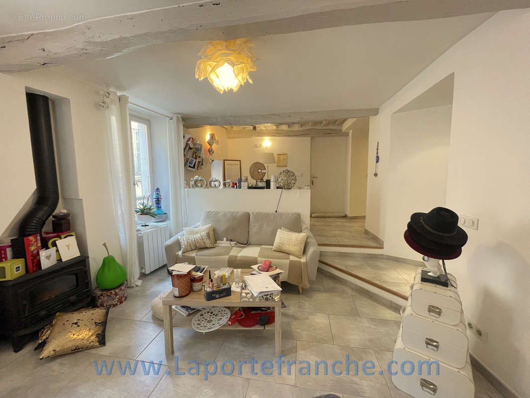 Appartement à CAGNES-SUR-MER