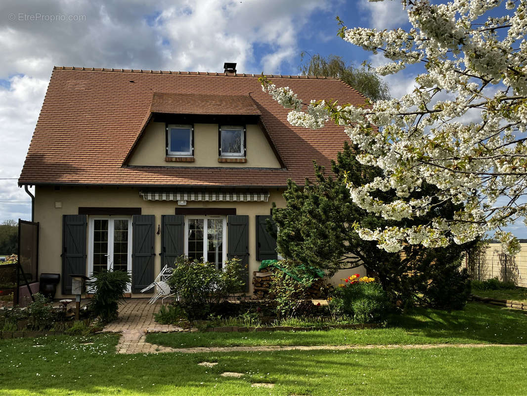 Maison à PACY-SUR-EURE